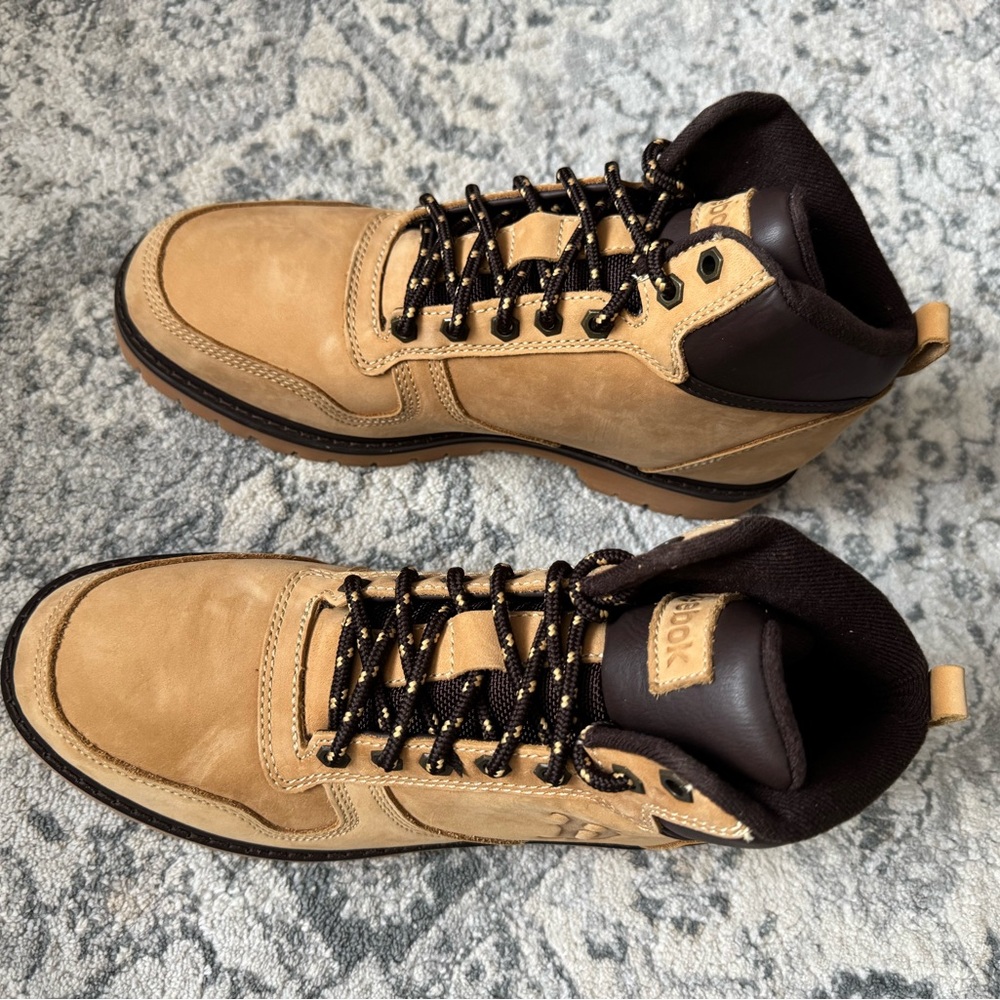 Men’s Reebok MLB Boots - Picture 2 of 6
